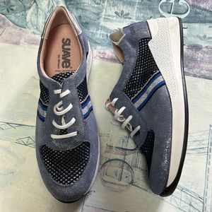 Suave For Milano Leather Blue Sparkle Sneakers